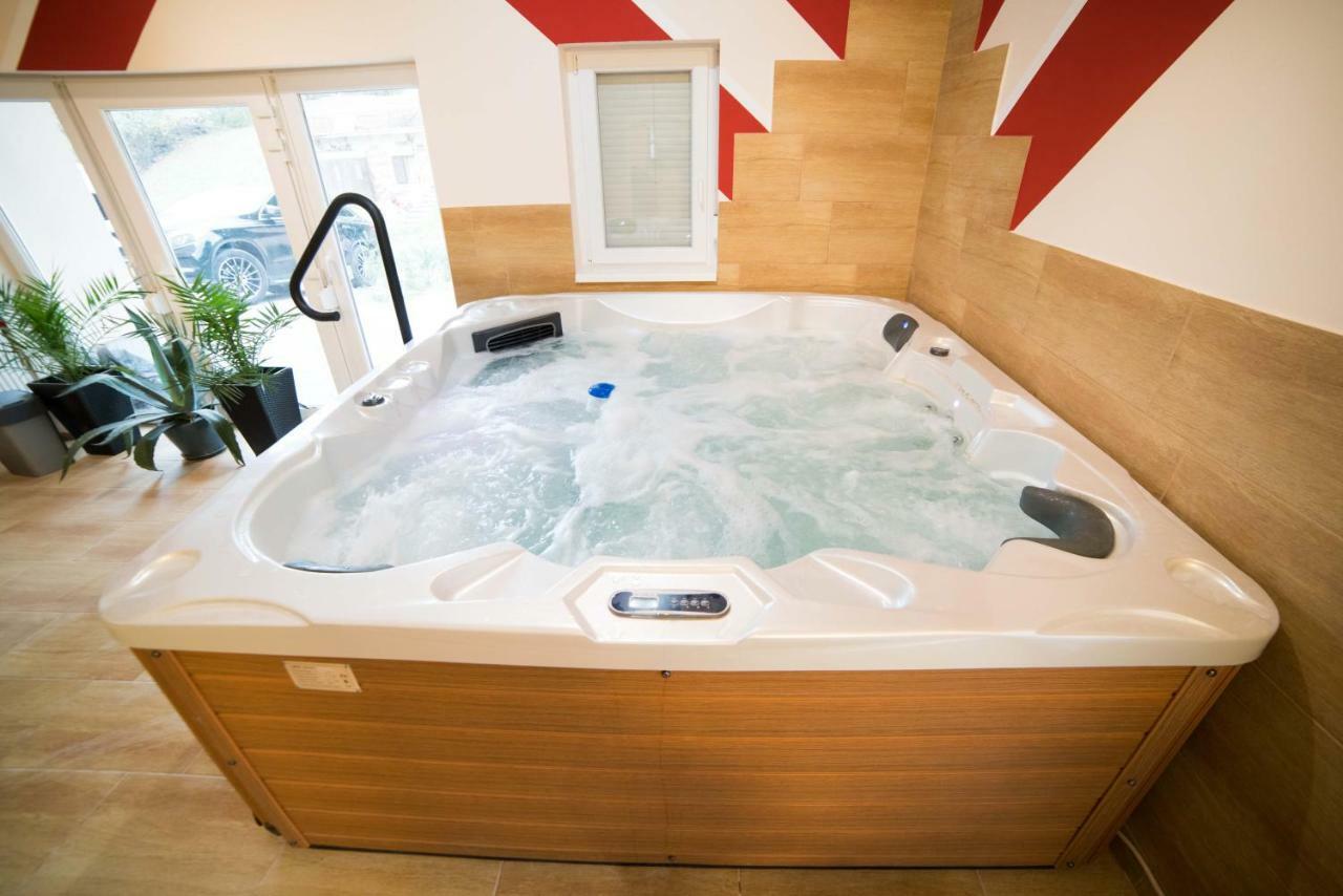 Brillwellness Hotel Zalakaros Buitenkant foto